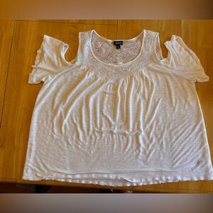 Anna Women's White Lace Top